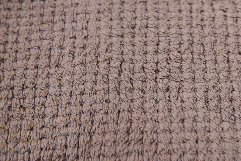 CozyPaws Insulated Pet Mat front close up