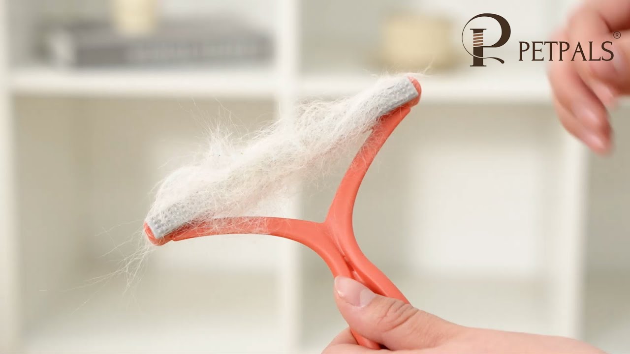 PetPals® Furbolish Pet Brush - Remove Stubborn Pet Hair & Lint